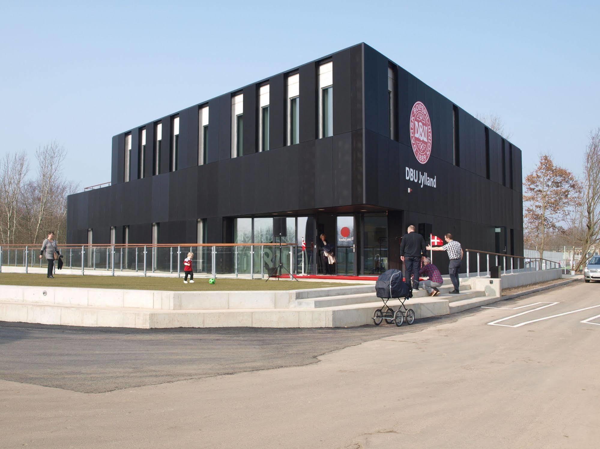 Dbu Hotel & Kursuscenter Århus Екстериор снимка