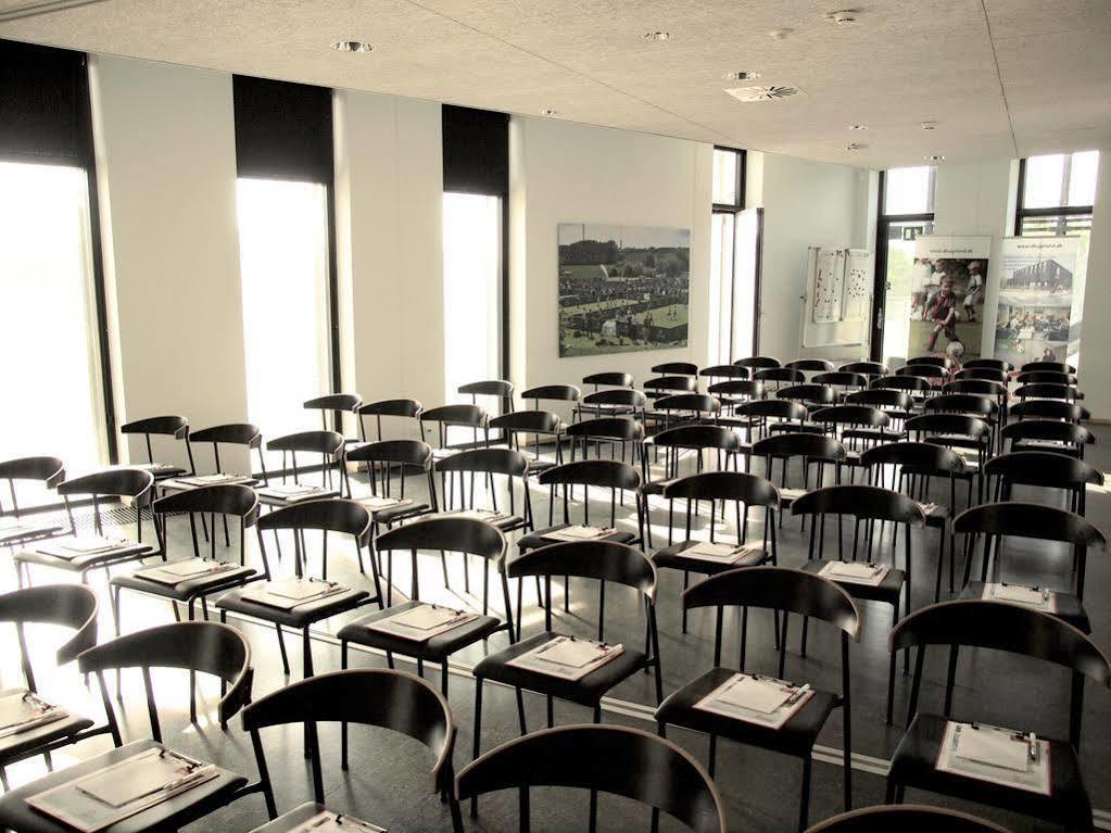 Dbu Hotel & Kursuscenter Århus Екстериор снимка